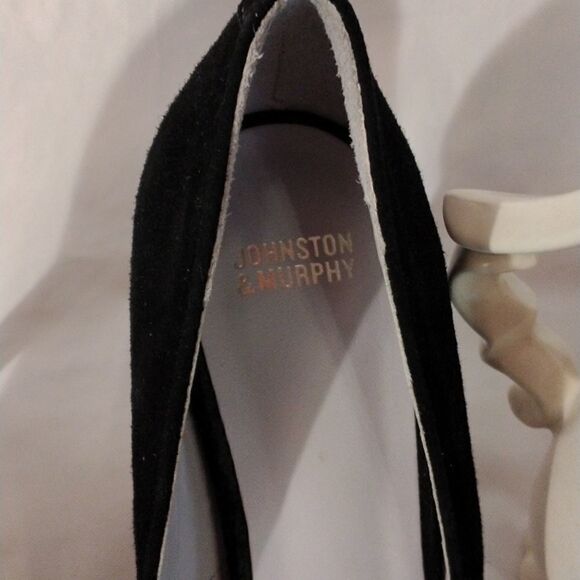 Johnston & Murphy Calf Hair, Animal Print Heels - Picture 11 of 12